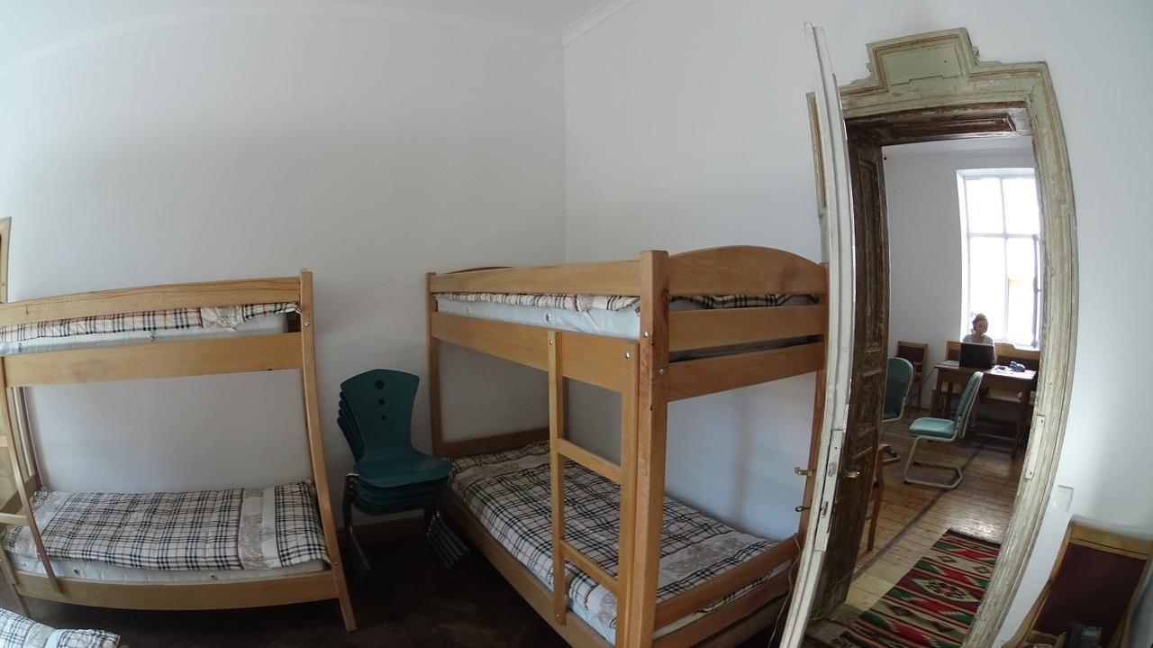 Hostel Mif Ivano-Frankivsk Exteriör bild